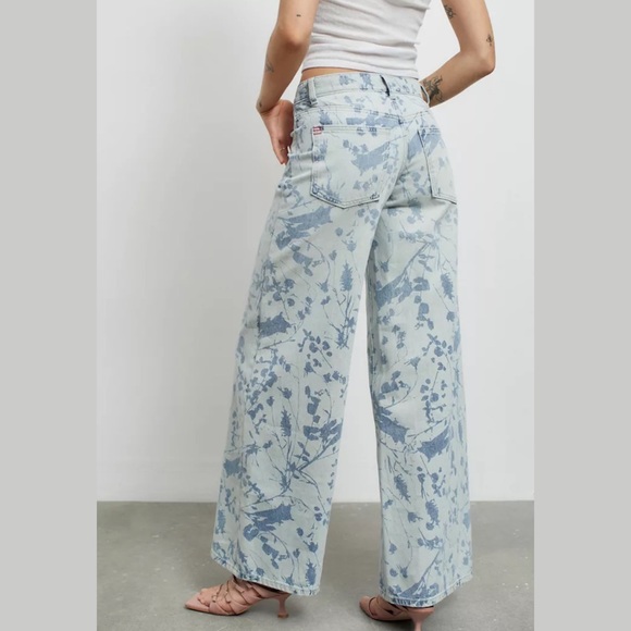 BDG Urban Outfitters UO Low & Wide Jean Floral Print - Picture 3 of 11